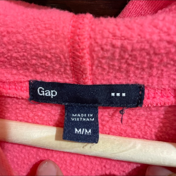 WOMANS GAP SWEATER SIZE M - Picture 2 of 3